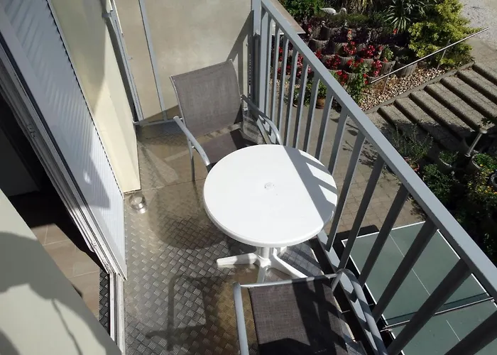 Bed and Breakfast Pensili Apartmanhaz